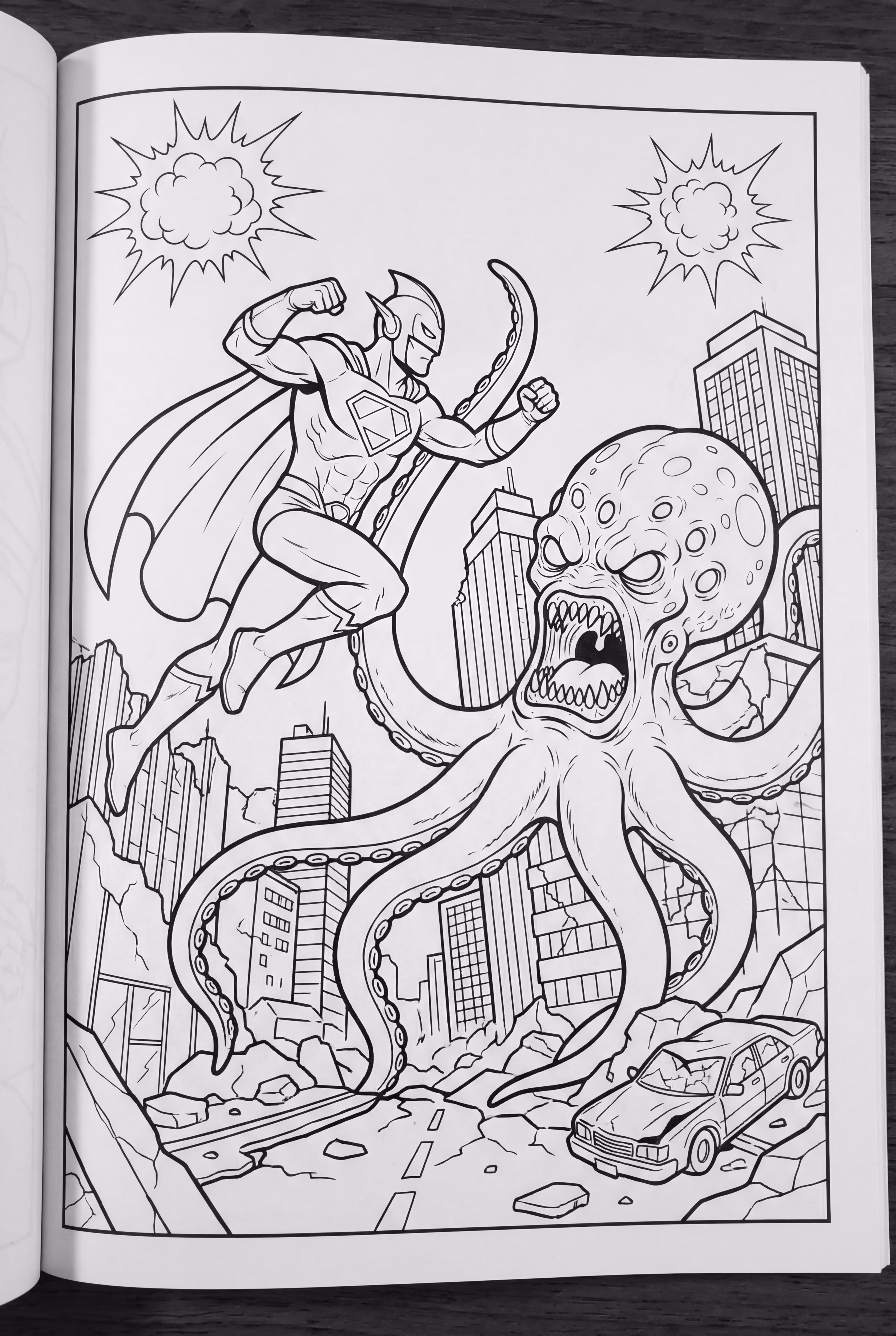 Super-herói Lutando contra um Invasor Alienígena